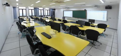 class room.jpg